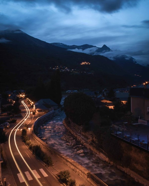 What's the Secret to Cooking the Perfectly Flavored Thai Green Curry at Home?